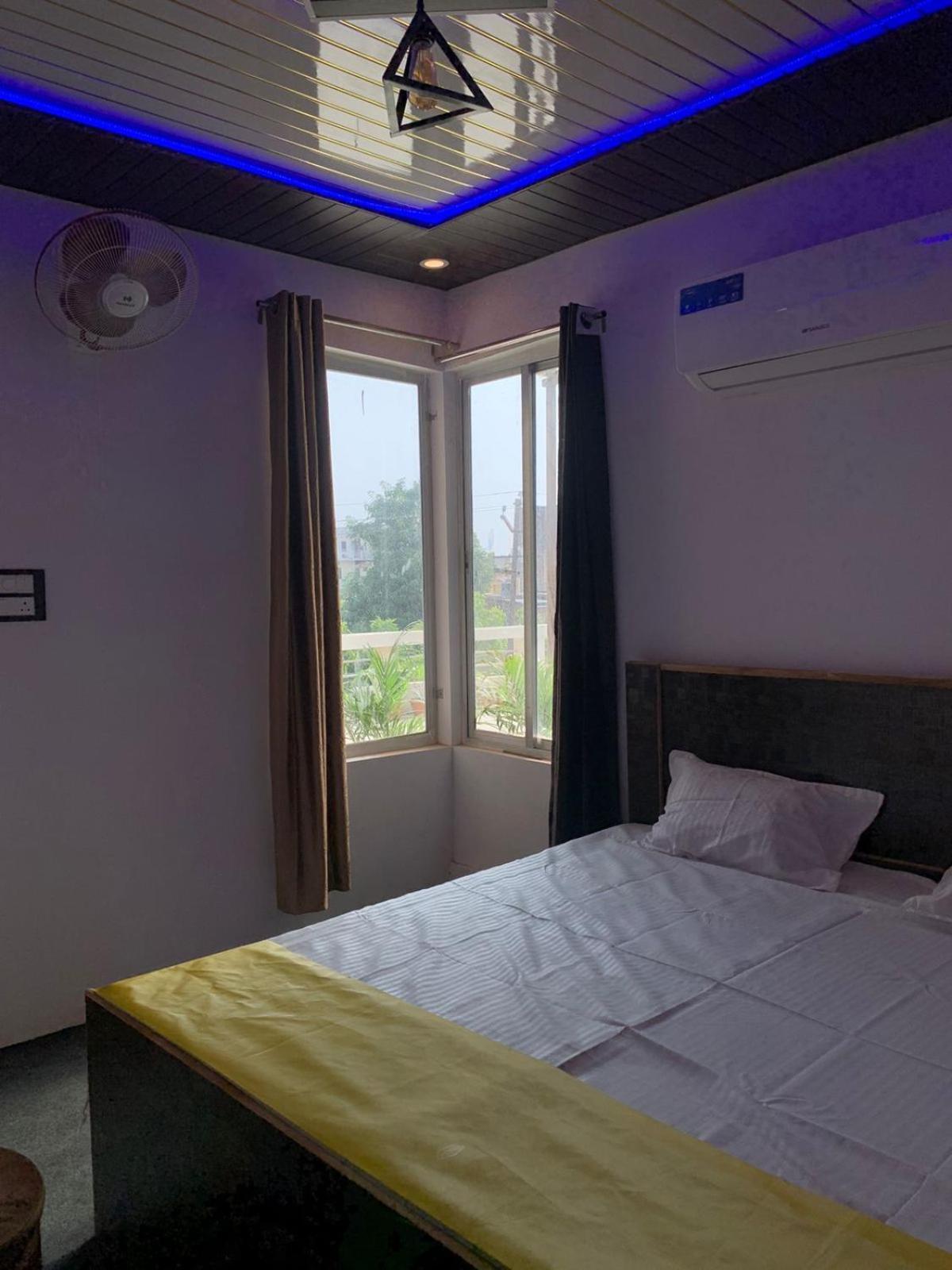 Privyrooms Gorakhpur Quarto foto